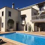 Felicidade Bed & Breakfast 3*
