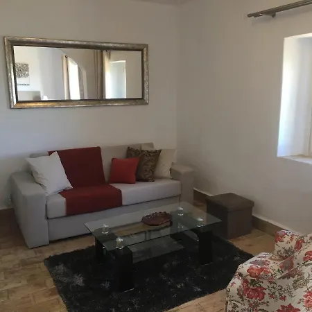 Felicidade Bed & Breakfast *