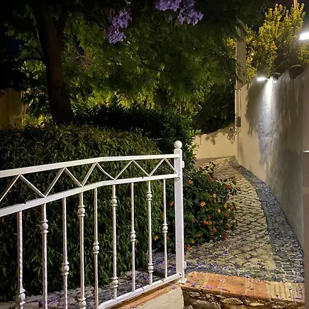 Bed and breakfast Felicidade Loulé